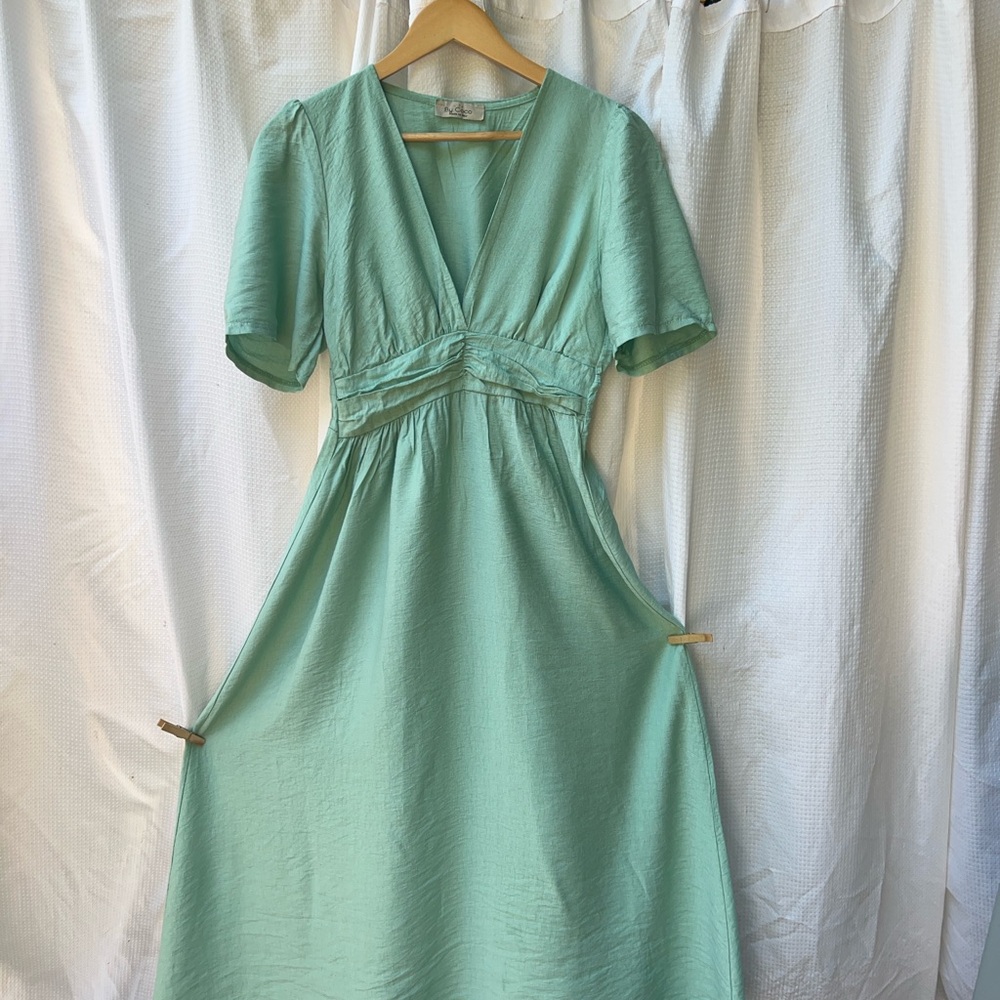 Women's Seafoam Green Dress
